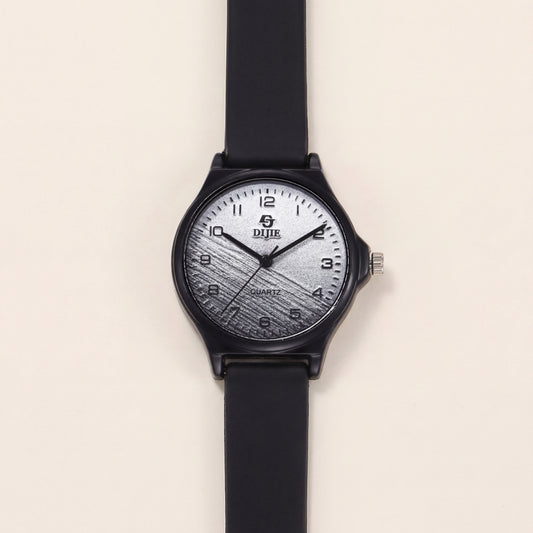 Classic Everyday Quartz Watch – Textured Silver Dial with Black Strap