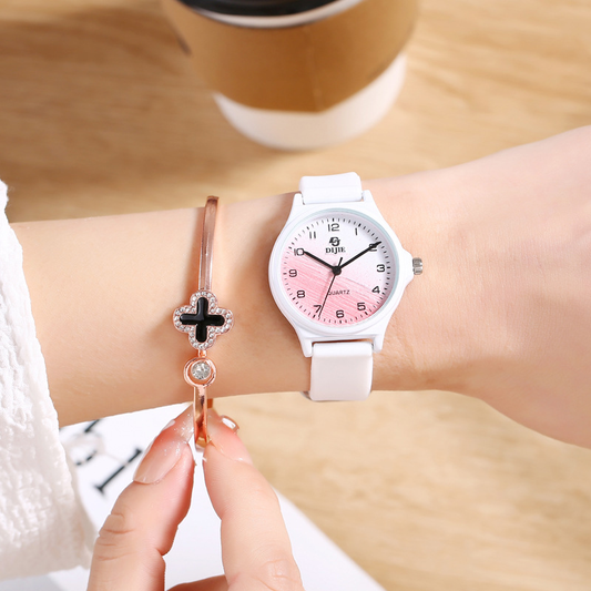Elegant White & Pink Casual Quartz Watch – Lightweight Everyday Watch